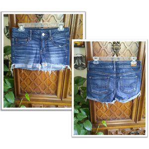 American Eagle Outfitters Super Stretch Shortie Cuffed Denim Shorts - Size 4